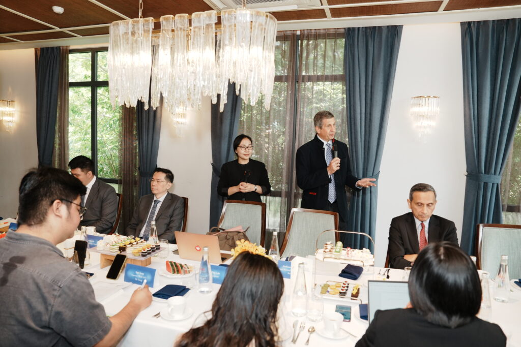 Business leadership a key enabler as Vietnam advances Vision 2045 1 Distinguished Professor Andrew K. Rose Dean of NUS Business School1