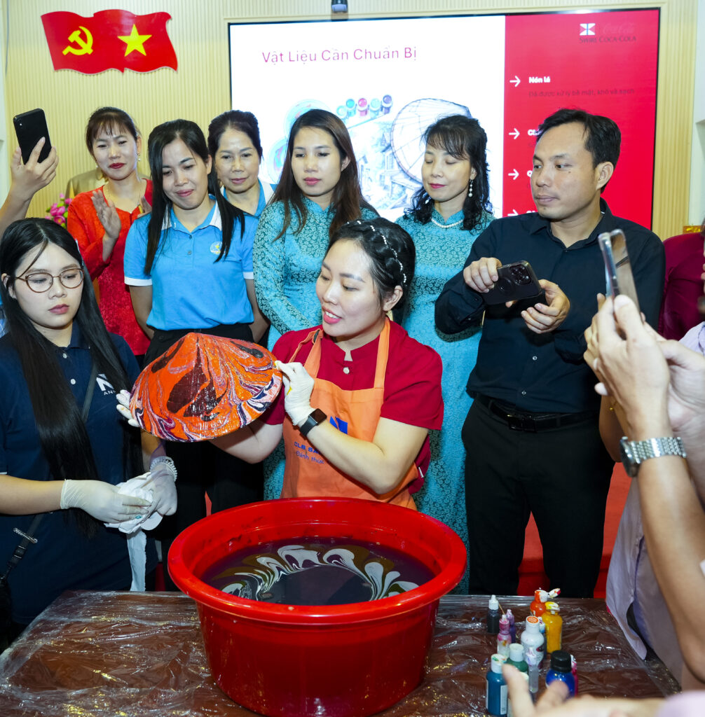 Coca-Cola Beverages Vietnam expands digital commerce initiative for Hanoi craft village 8 marbling 2