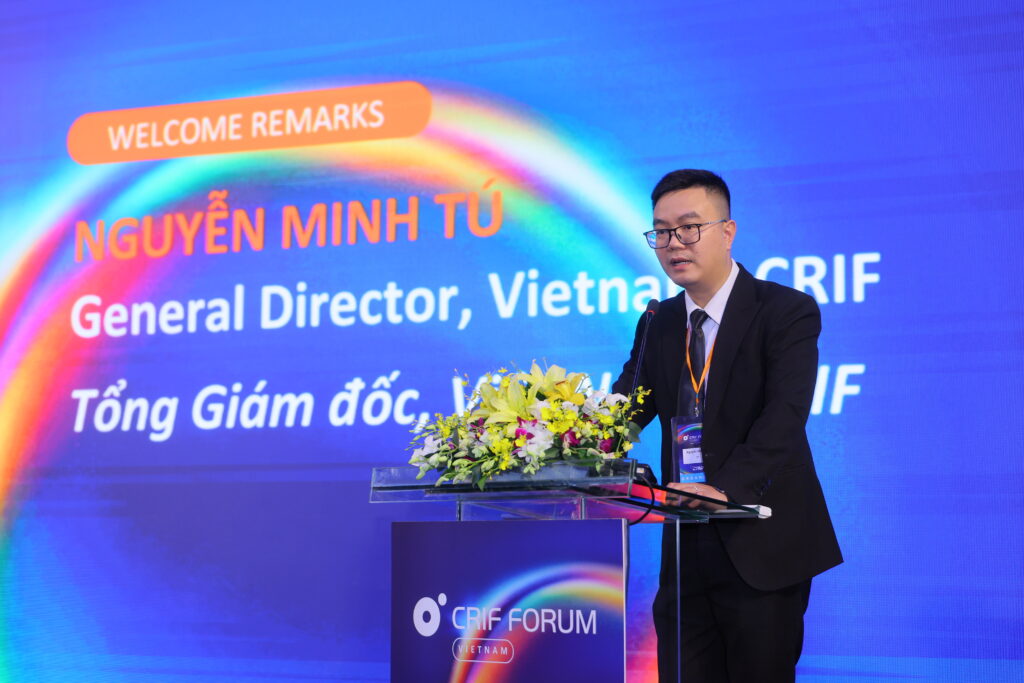 TRUST, TRANSPARENCY AND STRONGER DOMESTIC ENTERPRISES KEY TO VIETNAM’S NEXT GROWTH CHAPTER 1 KIN 4904